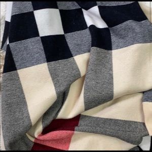 Cardigan style wrap size women’s OS